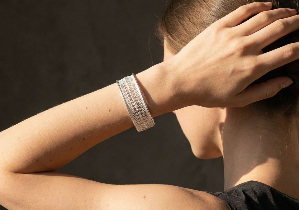 What’s the real difference between 925 Sterling and 999 Fine Silver?