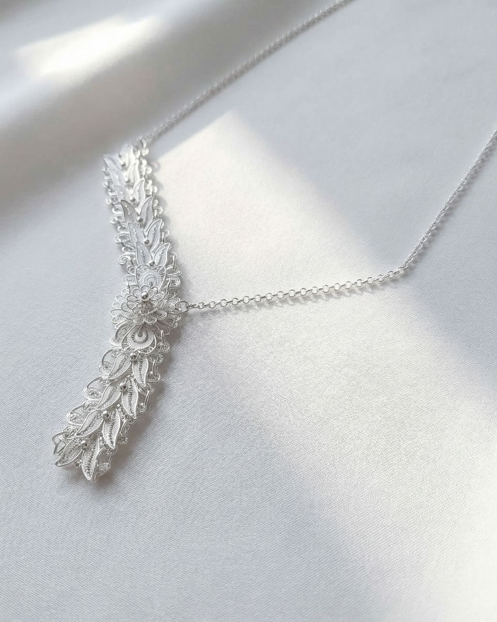 Blossoms-Splendid knitting irregular Y-shaped necklace Regular price