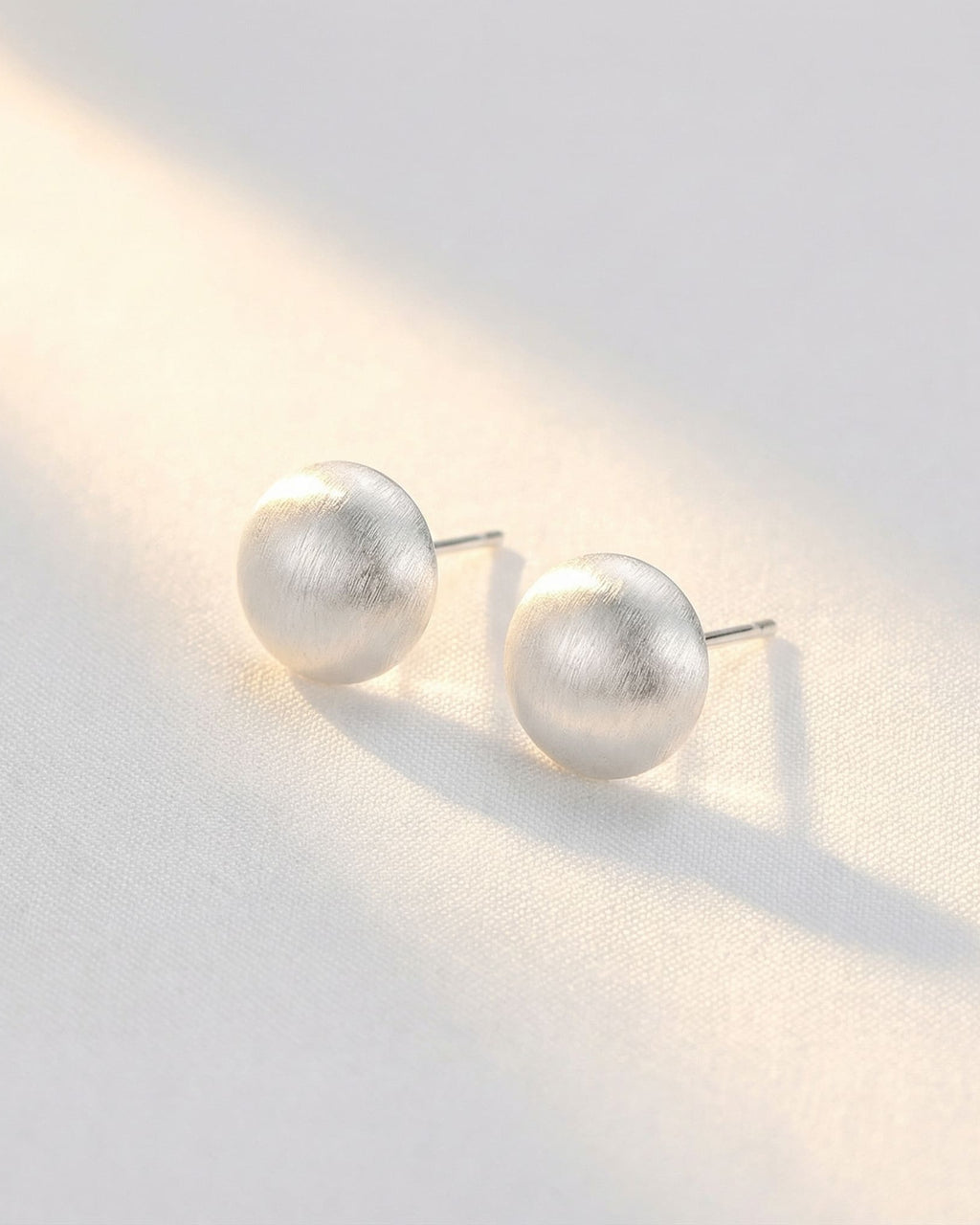 Silver Path-Brushed Finish